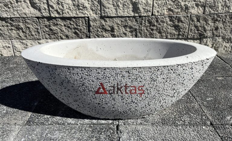 Beyaz Mozaikli Küçük Kayık Saksı 80x30x30 cm