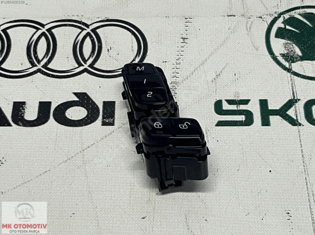 Volvo S90 sol koltuk hafıza (M, 1, 2) ve kapı kilitleme/açma düğmelerini içeren orijinal çıkma kontrol paneli.