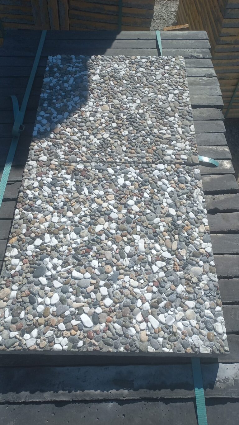 40x40x4 cm Wash Beton (Yıkanmış) Yer Döşeme Karosu – Karışık Çakıl