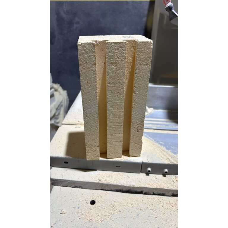 K23 İzolasyon Tuğlası – 1260°C Hafif Yalıtım Tuğlası