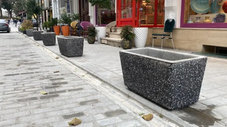 Yıldız Düz Tretuvar Karo – 30×30 cm Dekoratif Dış Mekan Yer Karosu
