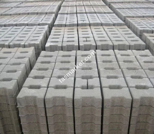 Kare ve Kilitli Beton Parke Taşı (20×20 – 40×40) – Mersin Tarsus Teslim & İstanbul Uygulama