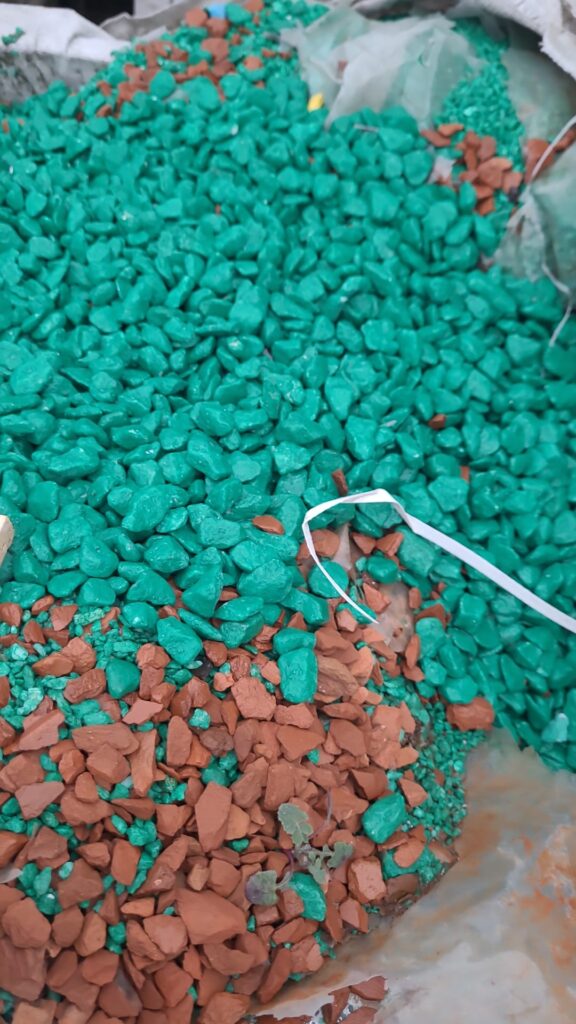 Yeşil Boyalı Dekoratif Mozaik Taşı (Bahçe ve Peyzaj)