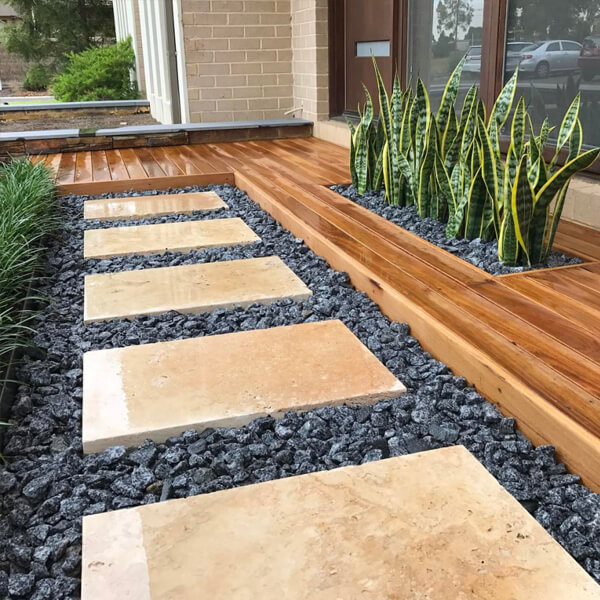 Bahçe Adım Taşı Seçim Rehberi: Ölçü, Malzeme ve Uygulama İpuçları